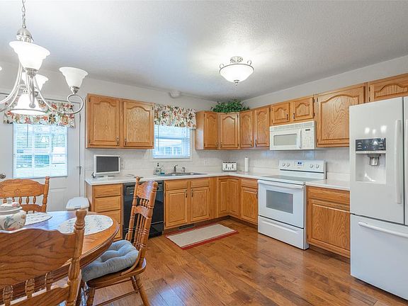 5th image of 343 County Road 4413