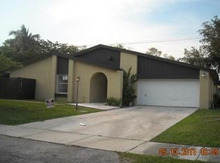 13615 SW 104th Ter, Miami, FL 33186