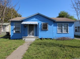 451 Linares St, San Antonio, TX 78225