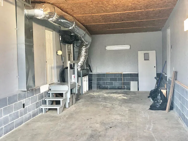 1009 Liberty Cir — Photo 18