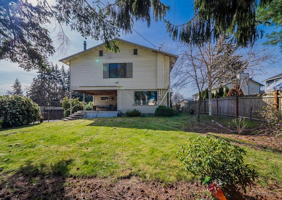1st image of 6304 204th St SW