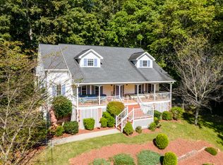 144 Blue Bird Dr, Johnson City, TN 37601