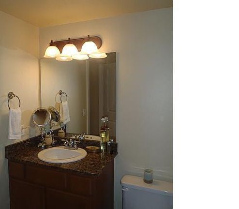 4th image of 5519 N Lillehammer Ln #1212