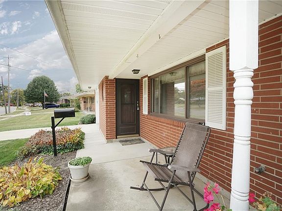5th image of 309 Lawndale Ave