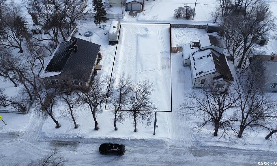 2nd image of 307 3rd STREET W