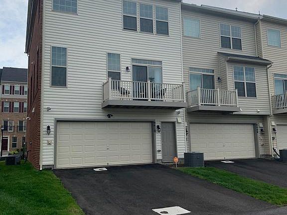 Extra Spaces to park