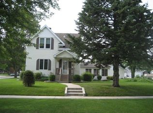 401 Stuart Ave, Crookston, MN 56716
