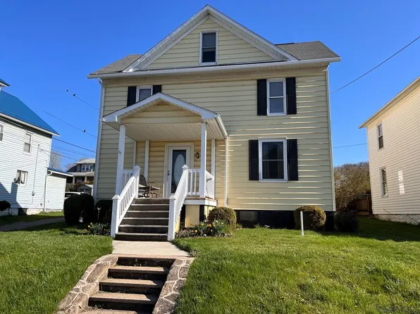 411 Bedford St, Windber, PA 15963