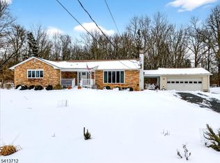 11 Milltown Rd, Stockton, NJ 08559