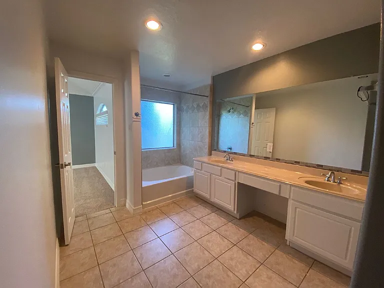 3710 Sherwood Ln #109 — Photo 26