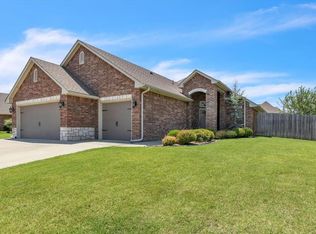 6505 Bent Wood Dr, Oklahoma City, OK 73169