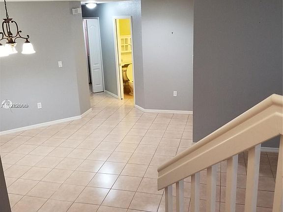4th image of 3168 SW 129th Ave