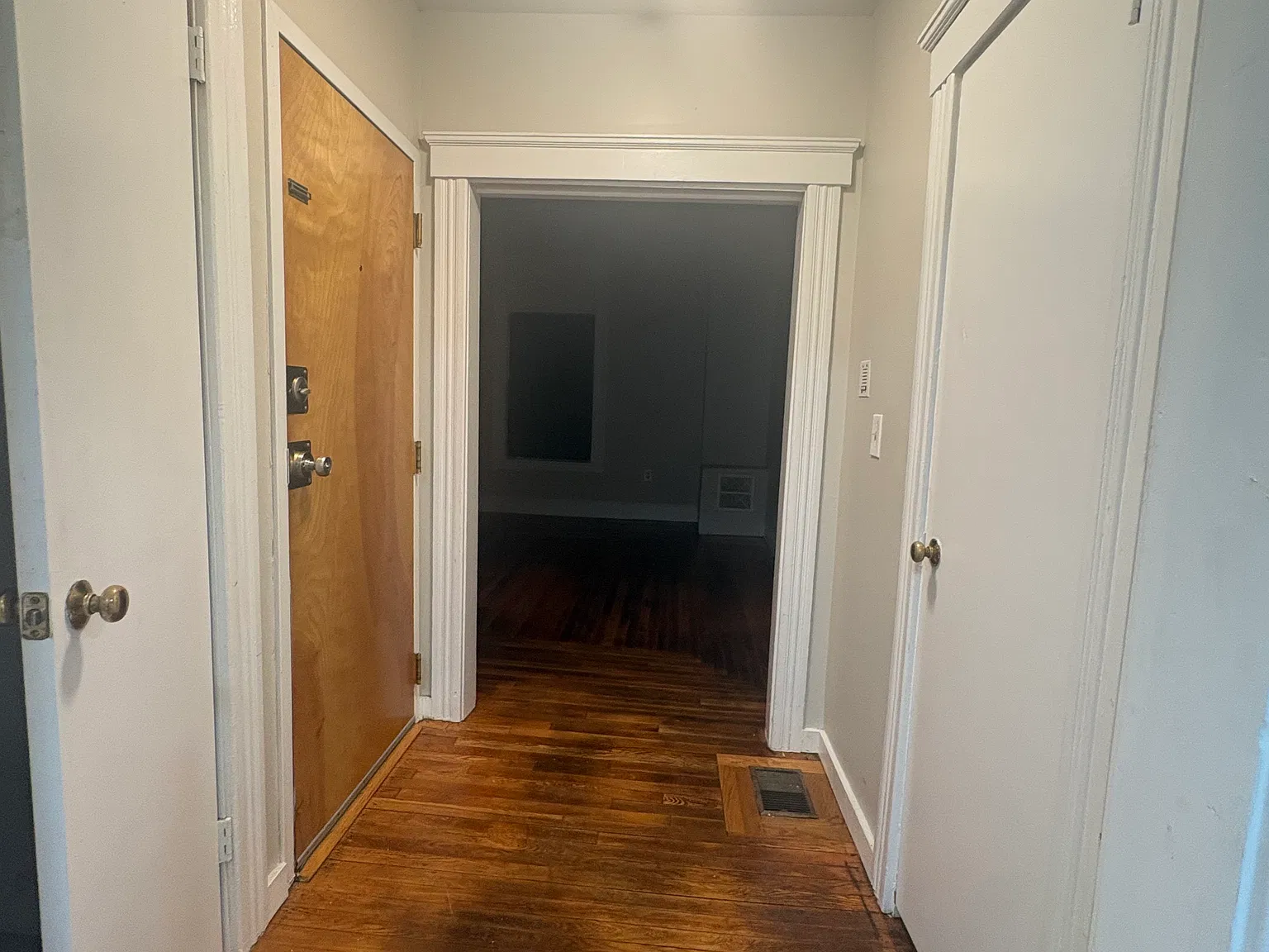 Studio, $1,250 — Photo 3