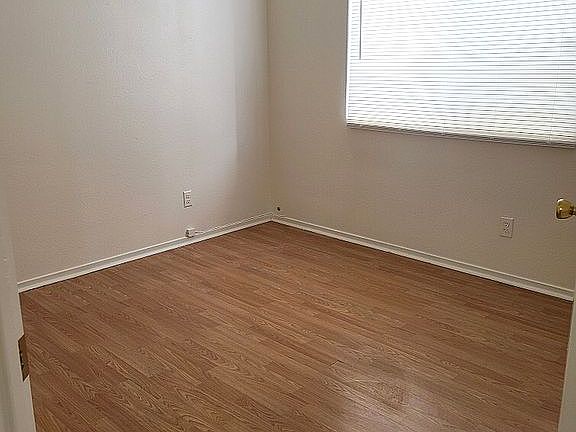 5th image of 6341 Bluehurst Ave