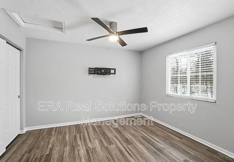 3595 Harvey Ave — Photo 14