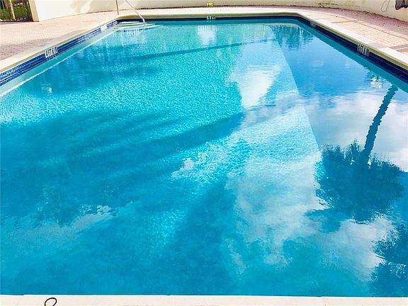 4th image of 2316 S Cypress Bend Drive #220