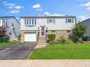 317 Saint Marks Ave, Freeport, NY 11520