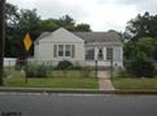 735 S 6th St, Vineland, NJ 08360