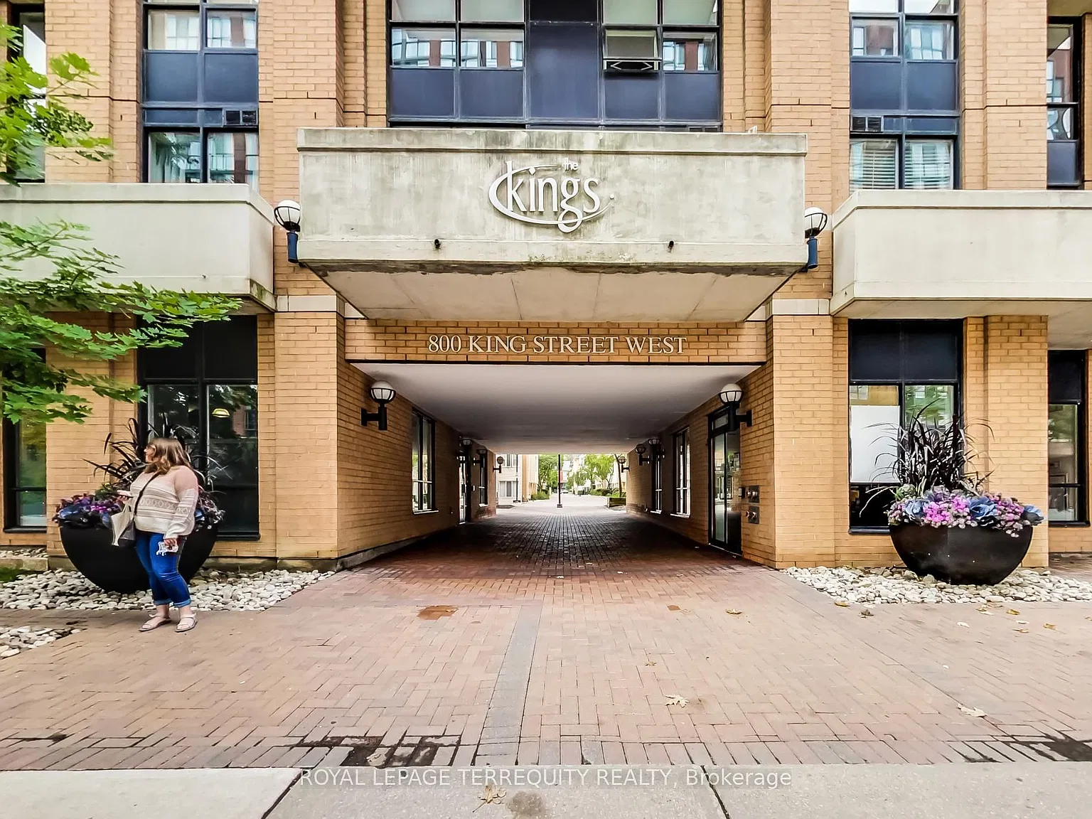 1 bed, $3,500 — Photo 4