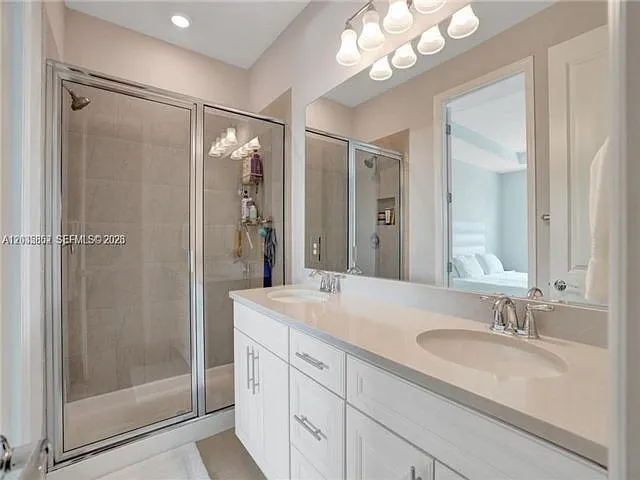 5140 Eucalyptus Dr — Photo 10
