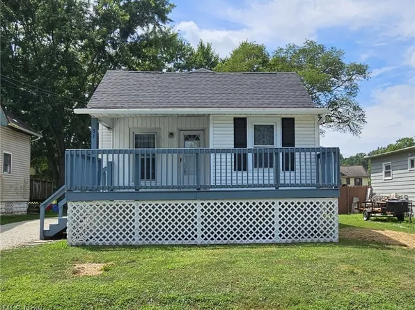 51 N Seneca St, Rittman, OH 44270