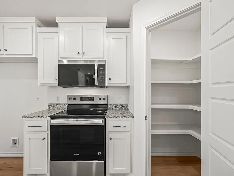 17311 N FM 400 — Photo 23