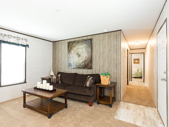 4th image of 80 Apple Ln