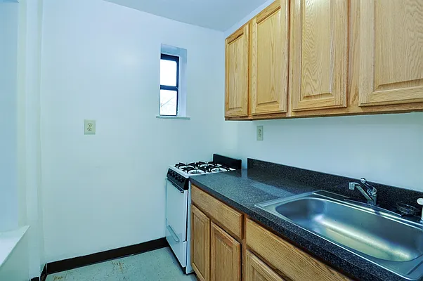 Rented by Corcoran | media 39