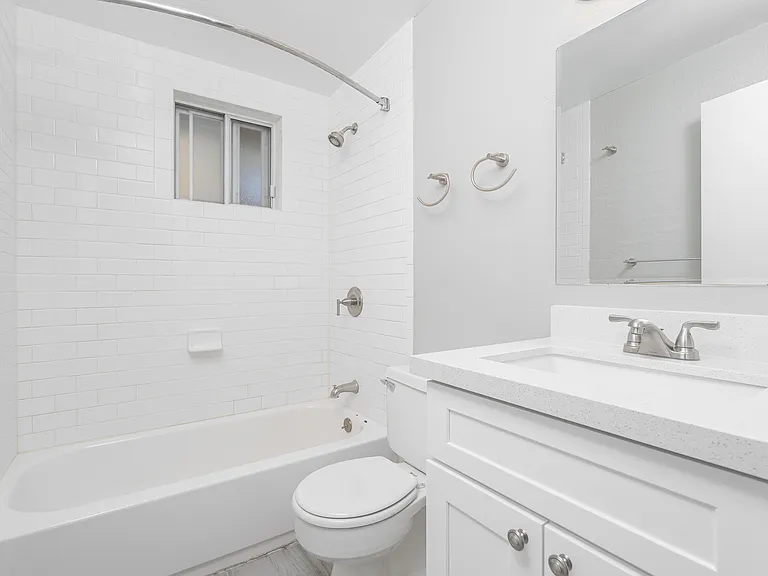 5010 W Beverly Ln — Photo 18