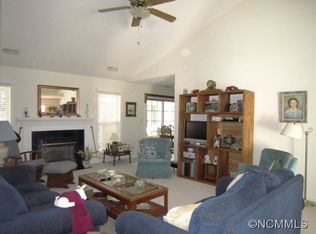 134 Stonehollow Rd, Fletcher, NC 28732