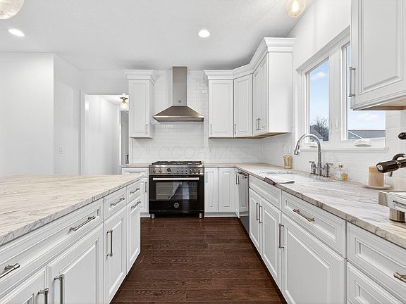 2nd image of 7387 Grafton Ln