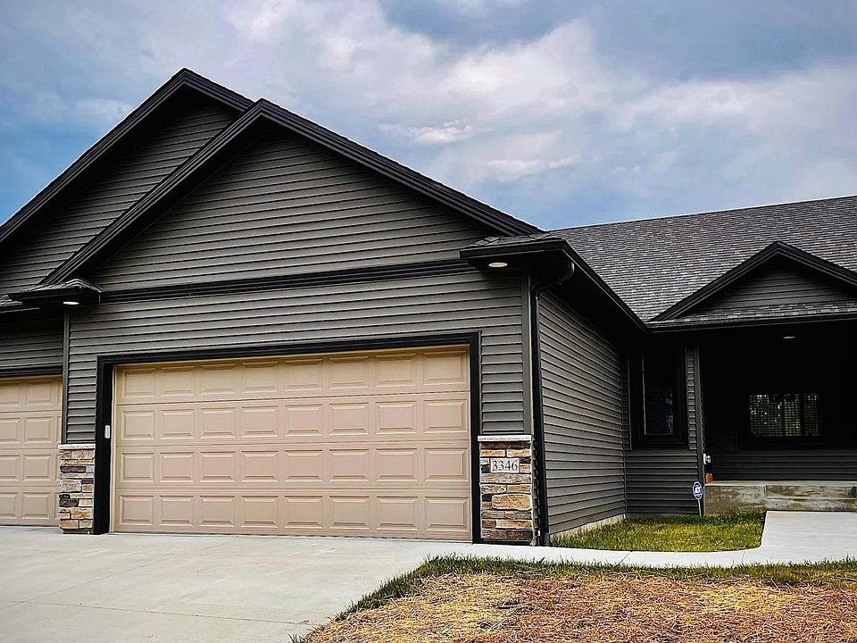 Exterior Front (lawn is WIP)