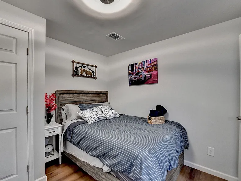 175 Burbank Dr NW #B — Photo 28