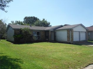 3817 Sue Ker Dr, Harvey, LA 70058