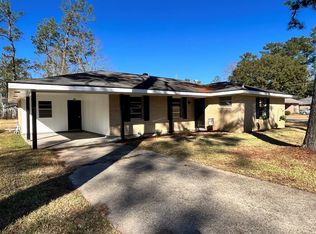 811 Laird St, Picayune, MS 39466