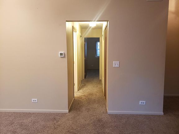 4th image of 321 Charlotte Ct Unit 4