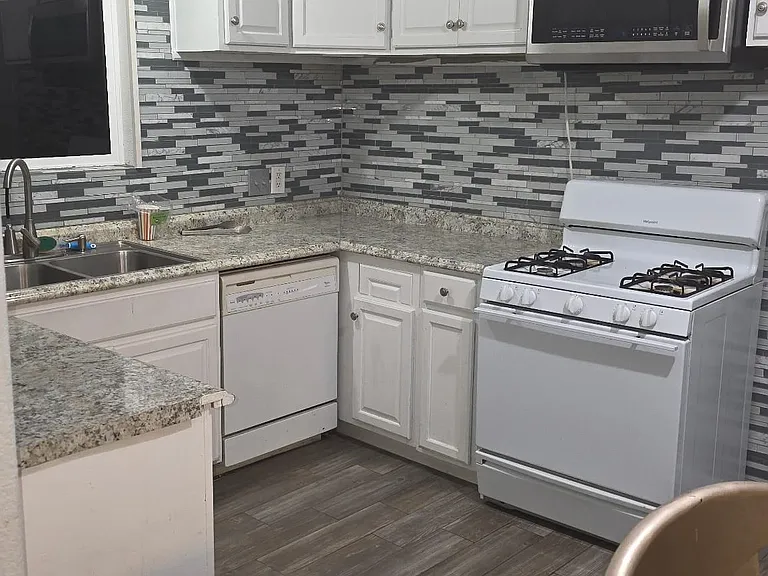 44329 13th St E — Photo 3