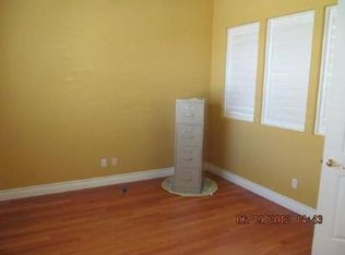 9080 W Hammer Ln, Las Vegas, NV 89149