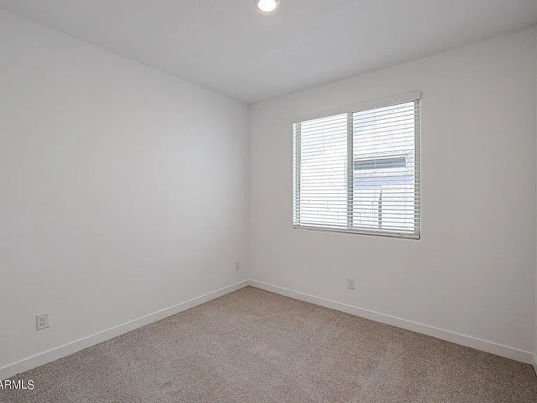 16554 W Questa Dr — Photo 19