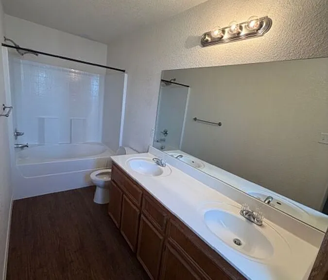 4507 Waterproof Dr #B — Photo 17