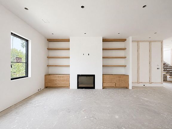4th image of 7007 Irongate Ln