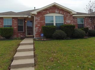 2238 Mayfair Ln, Lancaster, TX 75134