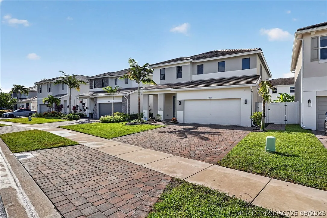 5 bed, 4.0 bath, 3175 sqft, $6,000 — Photo 4