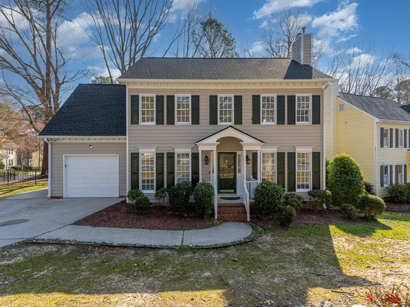 101 Red Stone Ct, Cary, NC 27513