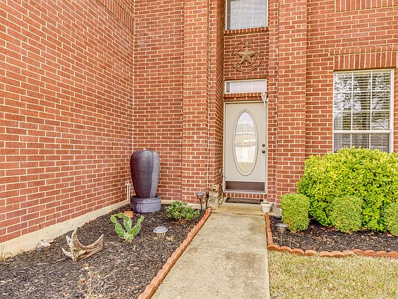 10614 Lansdowne-3.jpg