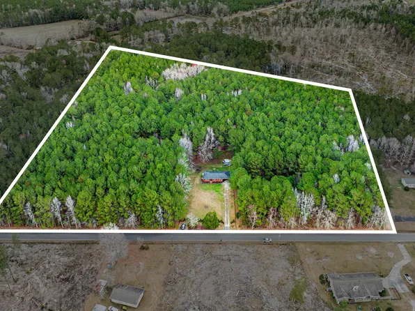 316 Tomahawk St. #Center Crossroads section of Georgetown County, Hemingway, SC 29554