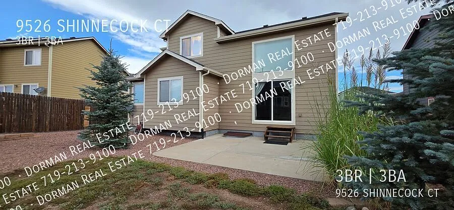 3 Bedroom + Loft + Unfinished Basement, 2.5 Bath Light and Airy Home with Central A/C in Woodmen ... — Photo 3