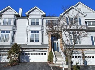 47 Winding Rdg, Oakland, NJ 07436