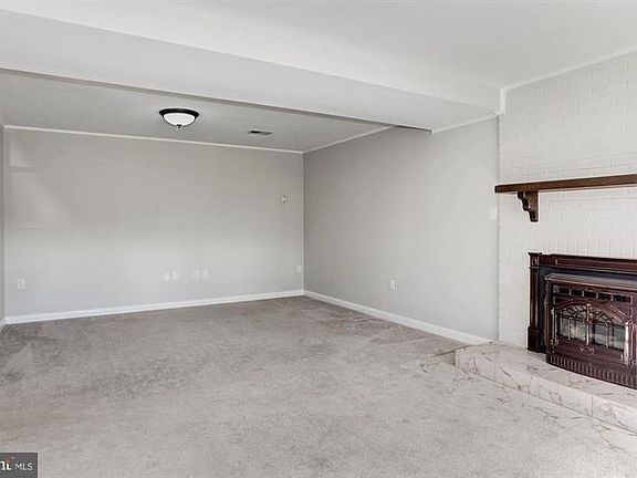5th image of 13924 Mattapony Dr