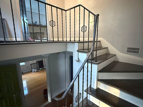 Entry way.